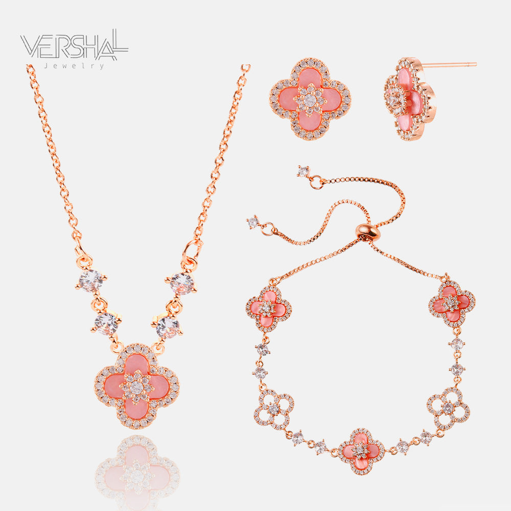 Pink Gold Four-Leaf Flower Bracelet Set