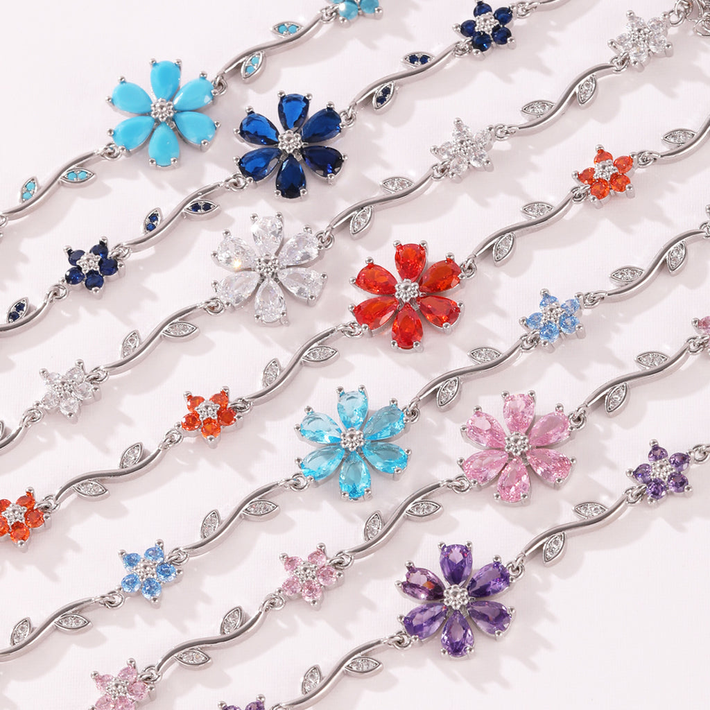 Verstellbares Blumenarmband