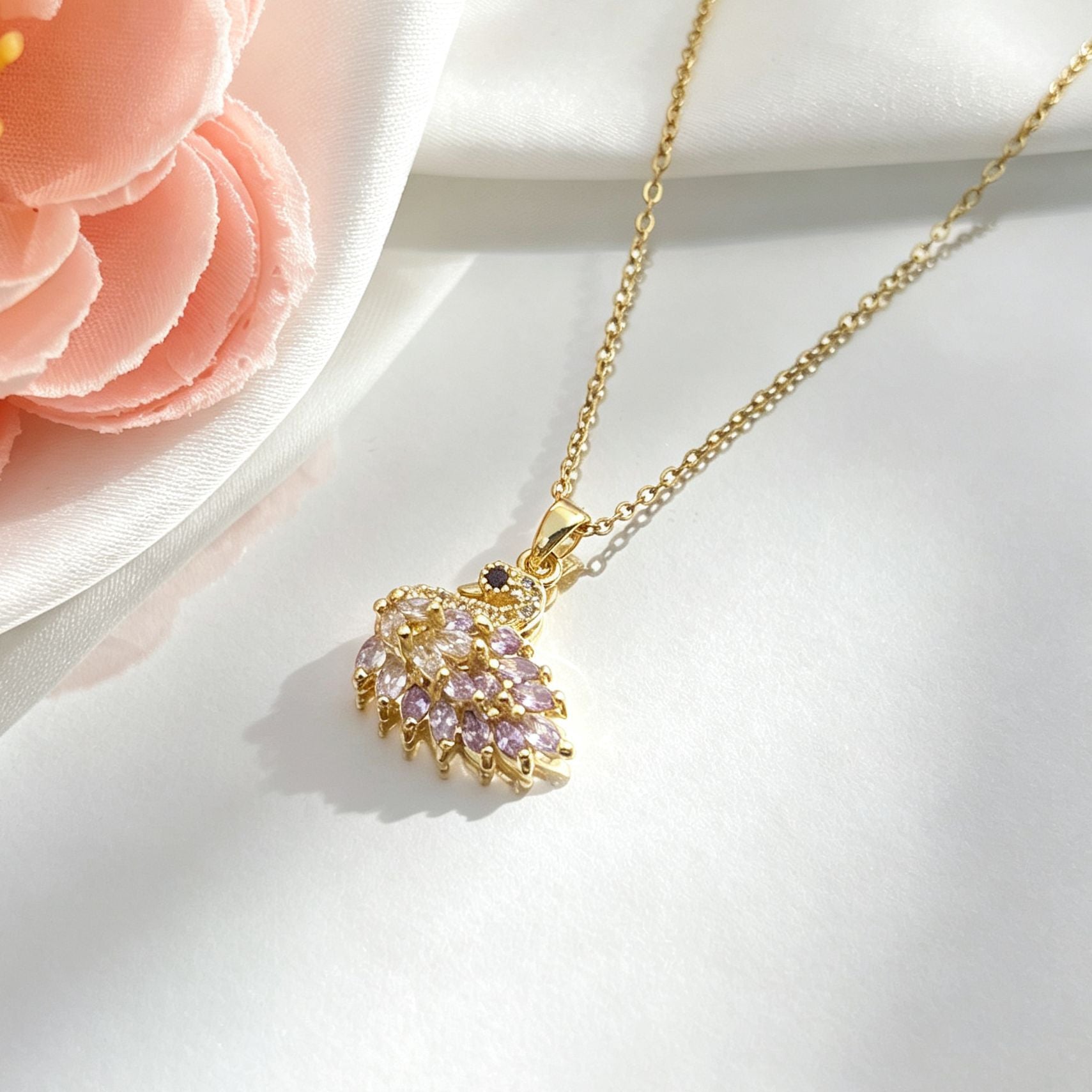 Little Swan Necklace