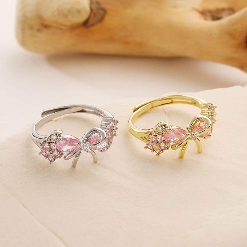 Verstellbarer Ring mit Blumenschleife