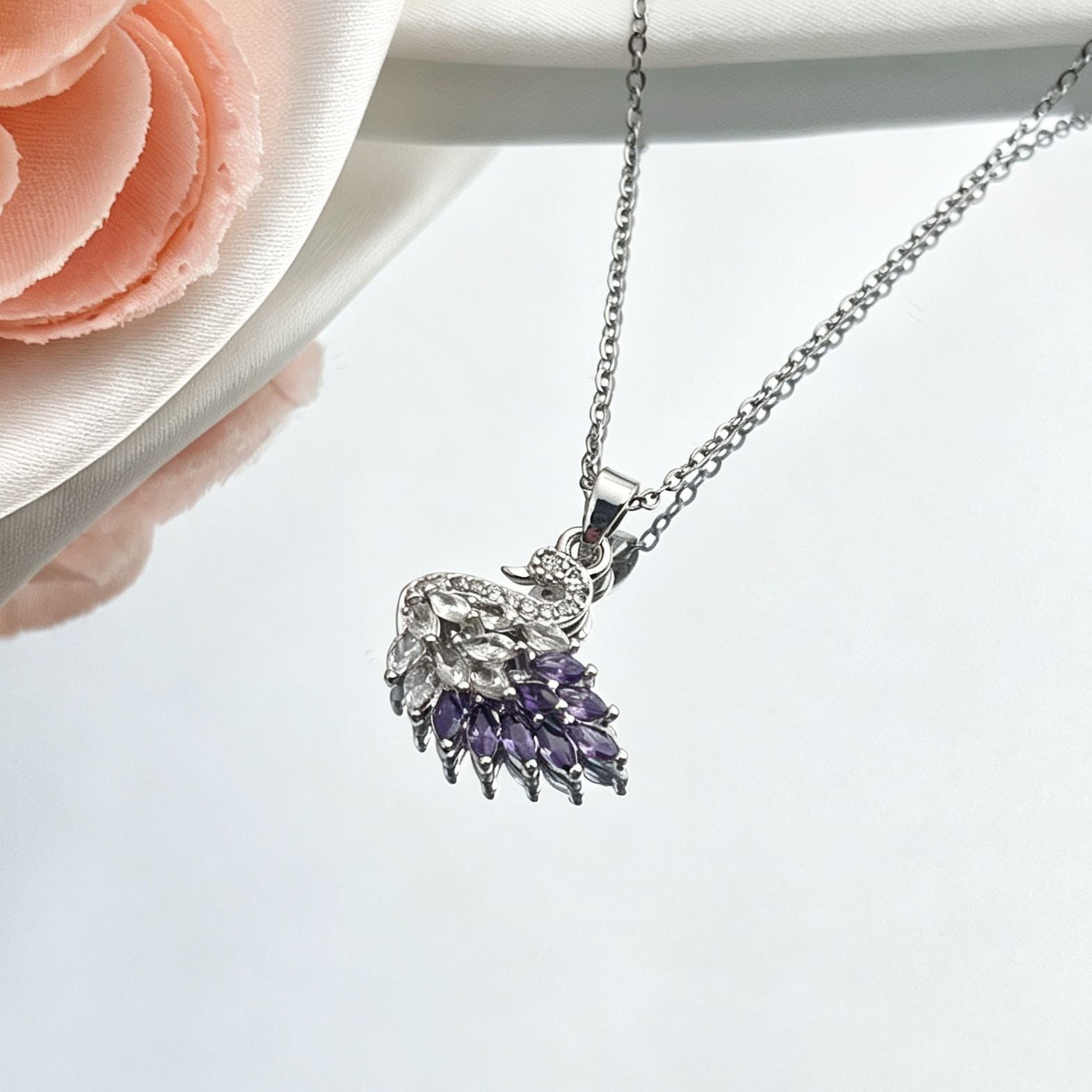 Little Swan Necklace